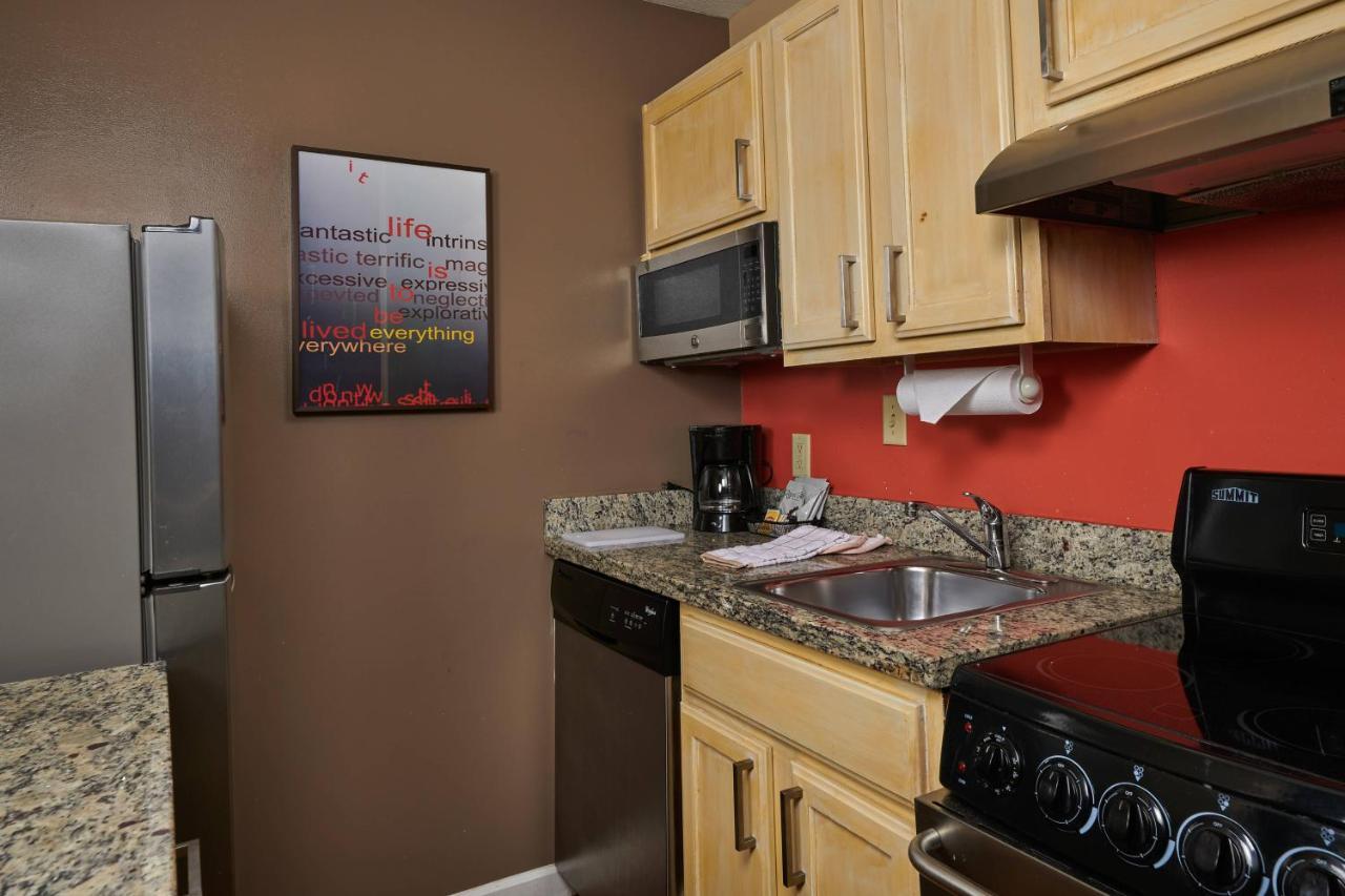 Mainstay Suites Tampa Moffitt-Usf Temple Terrace Buitenkant foto